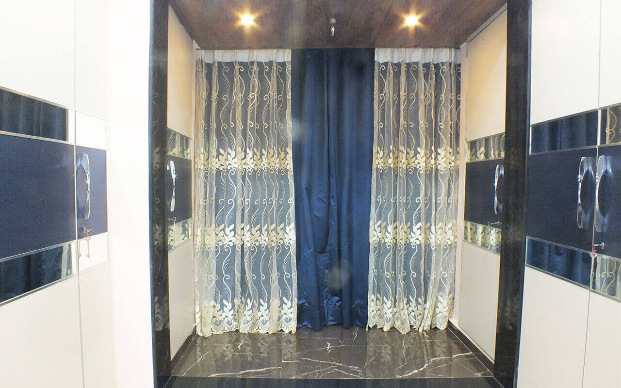 Project 6 - Mr. Kaushik Kapasi - Bedroom Curtains